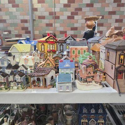 #2472 • Over (20) Ceramic Houses

