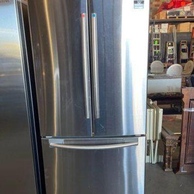 #4002 • Samsung Refrigerator
