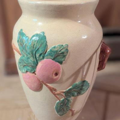 Roseville pot