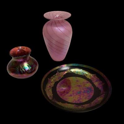 ROHU579 Vintage Iridescent Glass - Dru Malone And The Glass Eye	6 1/2 inch iridescent, pink Mt St Helen's Ash glass vase from The...