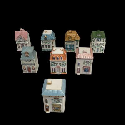 ROHU573 Lenox Spice Village Jars	8 spice jars from the Lenox spice Village collection 1989- Basil, celery, cinnamon, dill, paprika,...