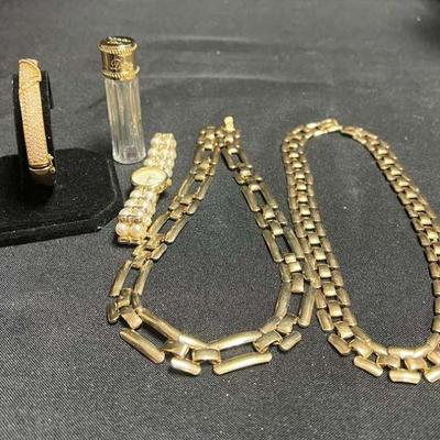 Ct390v vintage dior bracelet