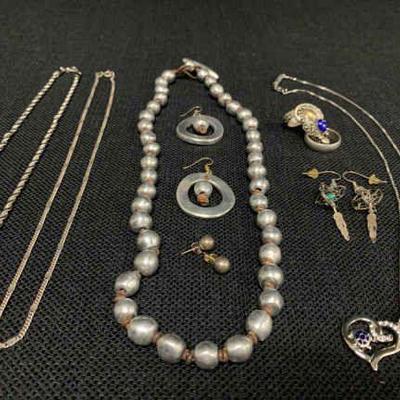 Ct369 jewelry lot 12