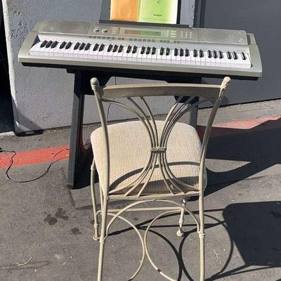 Ct371 cassio wk 200 full sized keyboard