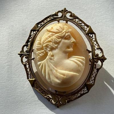 Vintgae Cameo