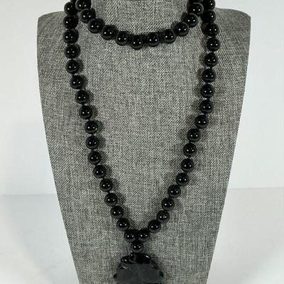Chinese Blk Onyx Necklace