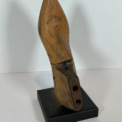 Shoe Form