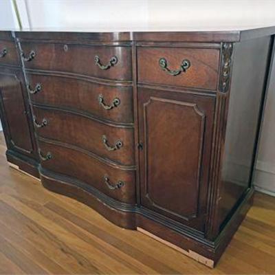 Vintage Mahogany Sideboard/Buffet.jpg