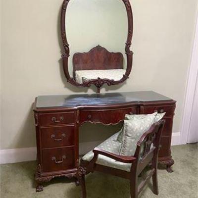 Vintage Empire Mahogany Vanity Set .jpg
