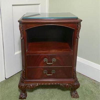 Vintage Empire Mahogany Nighstand .jpg