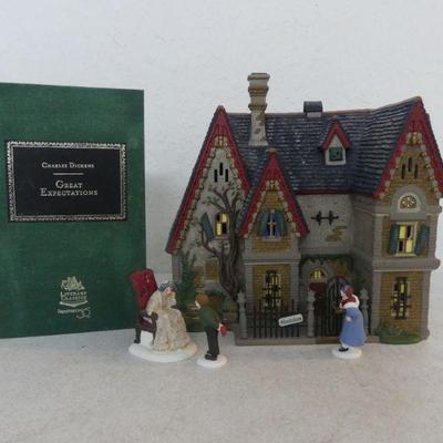 Vintage 1998-2001 Dept. 56 Dickens Village "Great Expectations - Satis Manor" #56.58310 - In Box