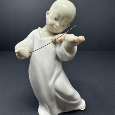 Lladró Porcelain Angel Boy Playing Violin	