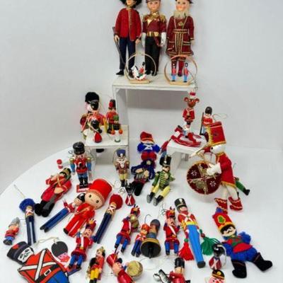 A Miniature March of Merry Men: Vintage Toy Soldier Ornaments	