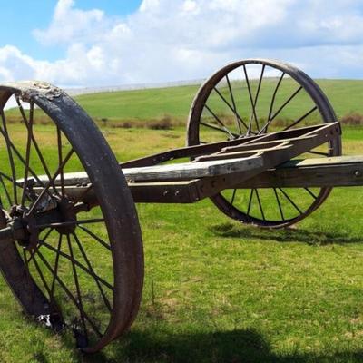 Antique Metal Wagon Wheels