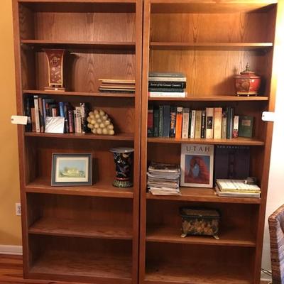bookshelf $139
36 X 12 X 84"
2 available