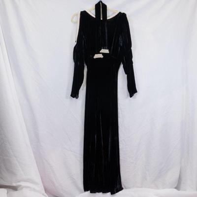 Please visit our showroom December 6-8 to purchase an item.