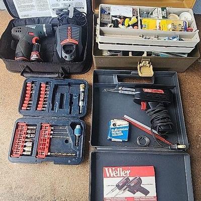 AAT094 - Assortment Of Tools