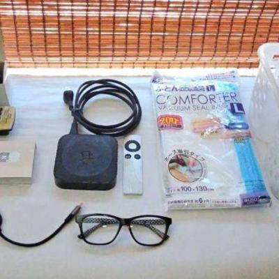 AAT136-Mystery Lot That Includes Apple TV W/cord And Remote