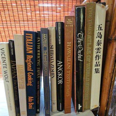 AAT106-Vintage Set Of Beautiful Hardcover Books