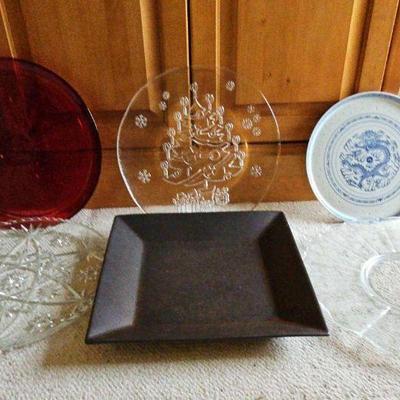 AAT064-Classy Collection Of Vintage Serving Platters