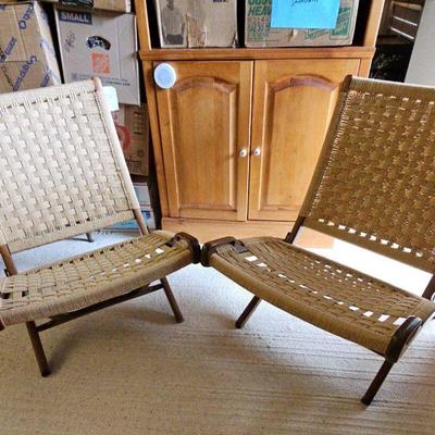 AAT034-Beautiful Pair Of Vintage Hans Wegner Style Folding Rope Chairs