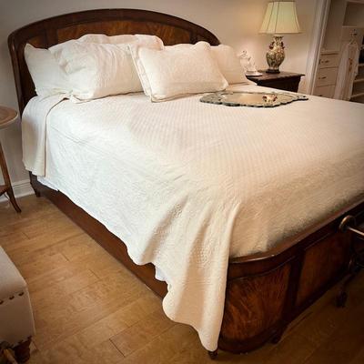 King bed with flame mahogany bedframe