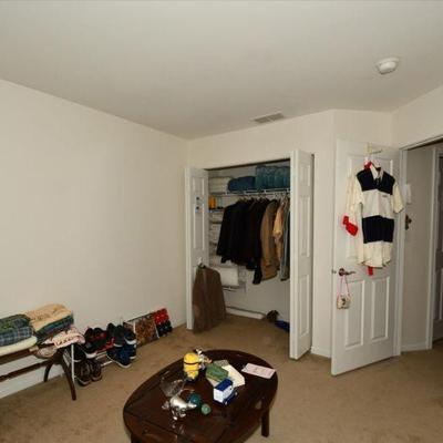 608 bedroom b