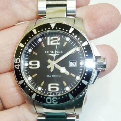 Longines Hydro Conquest WW in original box NICE