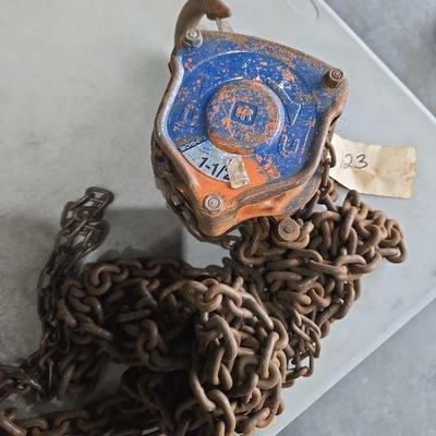 Estate sale photo