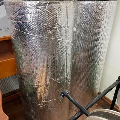 Rolls of insulation 