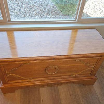 Lane Cedar Chest