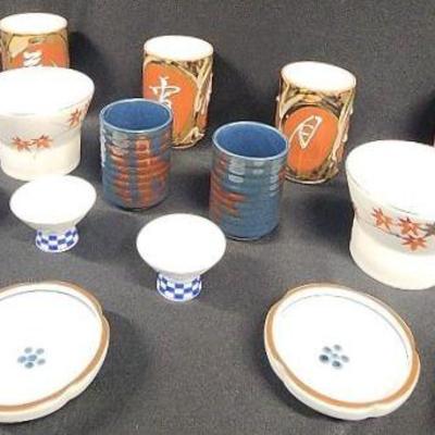 PTH201 - Vintage Japanese Porcelain Cups