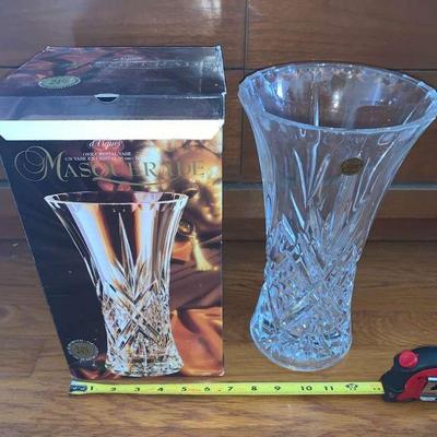 PTH314 Masquerade 11.75" Crystal Vase