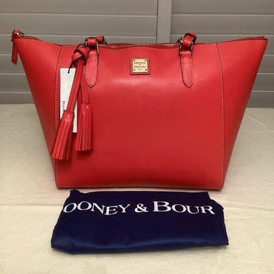 PTH340 Dooney & Bourke Large Maxine Bag New With Tags
