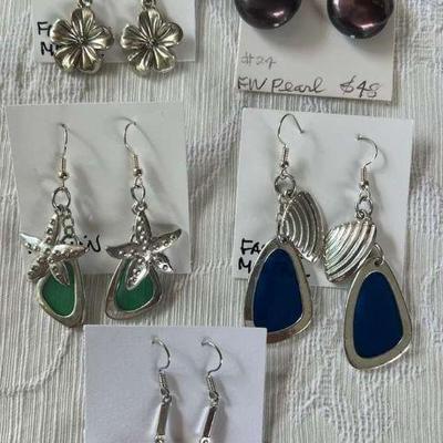 PTH044- Asstd Beautiful Myrna Lee Chang Earrings
