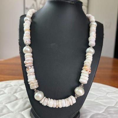 PTH015- Genuine Myrna Lee Chang Puka Shell & Fresh Water Pearl Necklace