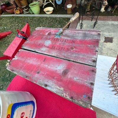 Estate sale photo