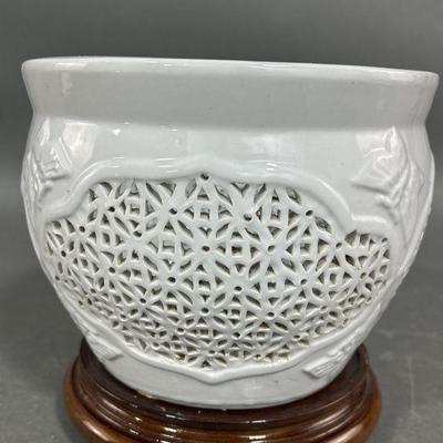 Lot 16 | Rare Find Blanc De Chine Flower Pot Wood Stand
