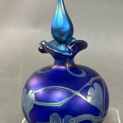 Lot 181 | Rare Okra Glass Perfume Bottle
