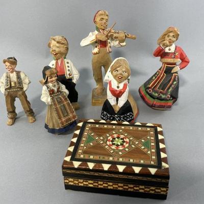 Lot 56 | Guri , Henning and More Folk Art
