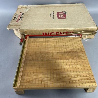Lot 97 | Vintage Cutting Board
