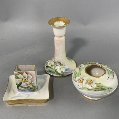 Lot 216 | T&V Limoges France Porcelain Pieces
