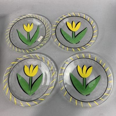 Lot 133 | Kosta Boda Glass Yellow Hand Painted Tulip Plates
