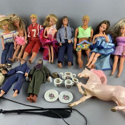 Lot 416 | Vintage Barbie & Planet Of The Apes Doll Lot
