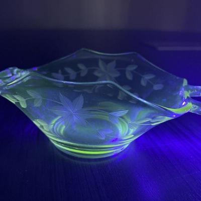 Lot 9 | Vintage Vaseline Uranium Glass Bowl & More
`