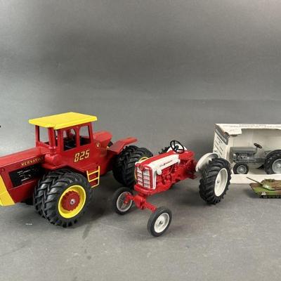 Lot 470 | Versatile, Ford, Ferguson Tracker Trailers & More

