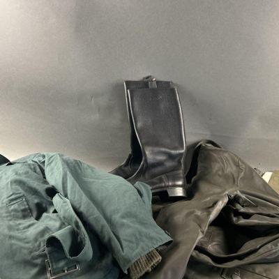 Lot 274 | German Military Clothing & More

