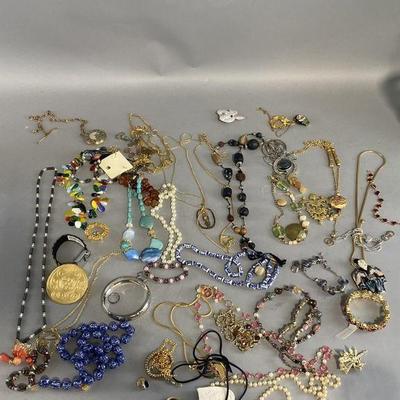 Lot 151 | Lot Of Costume Jewelry
