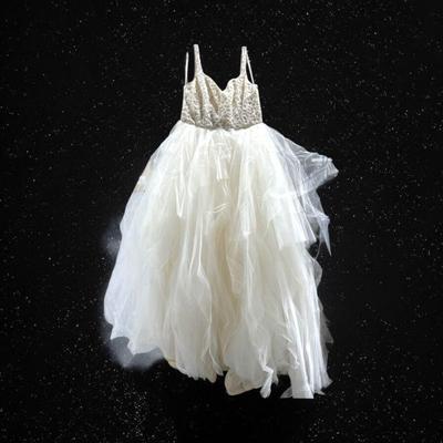 Lot 396 | Beaded Detail Wedding Dress Size 14
