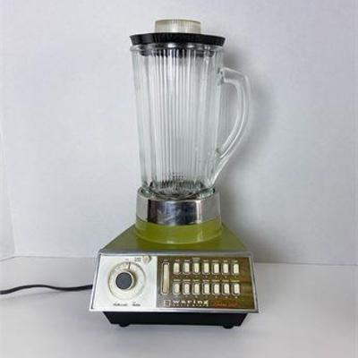 Vintage Waring Avocado Green Blender .jpg